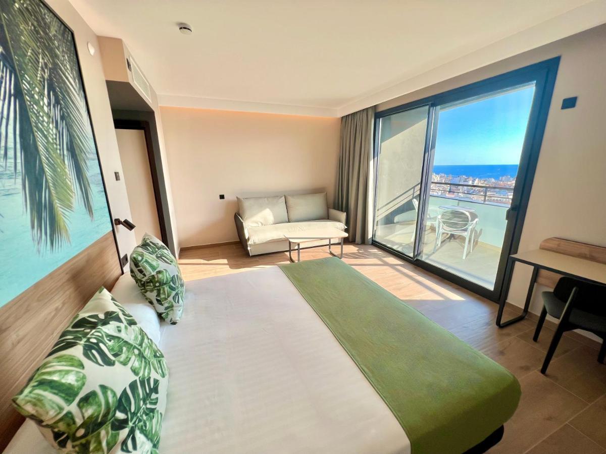 Hotel Primavera Park Benidorm Bagian luar foto