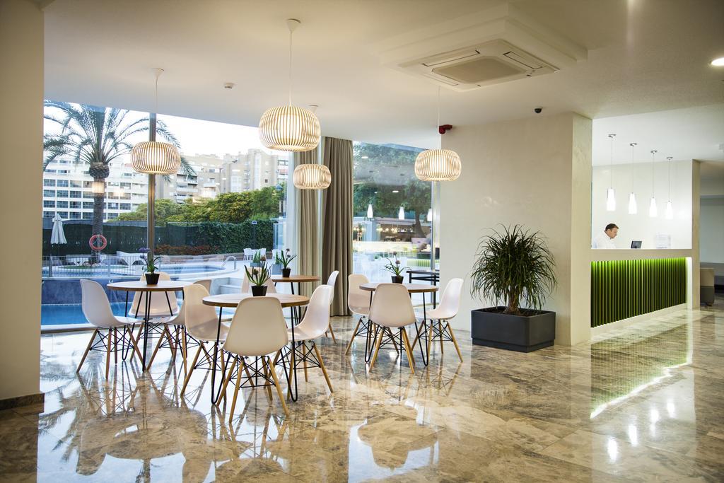 Hotel Primavera Park Benidorm Bagian luar foto