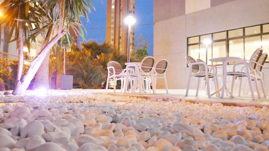 Hotel Primavera Park Benidorm Bagian luar foto